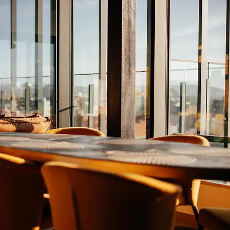 Capsule Penthouse Centre Apartamento