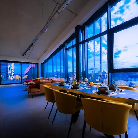 Apartmán Capsule Penthouse Centre *
