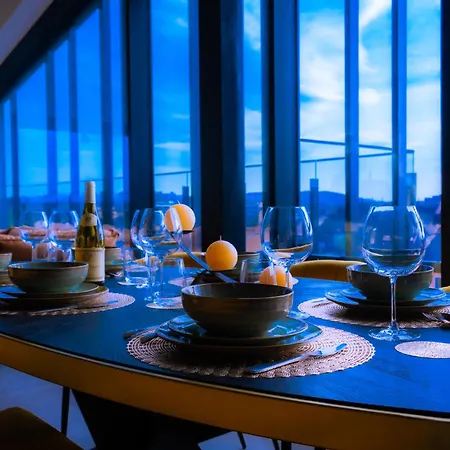 Capsule Penthouse Centre Apartment Mons