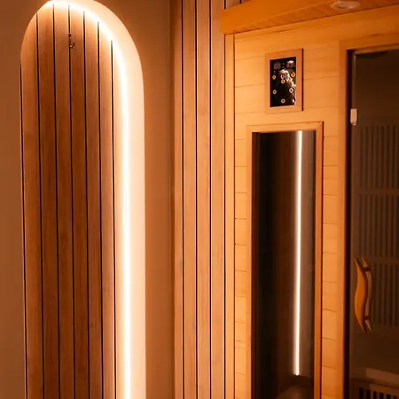 Capsule Penthouse Centre Apartmán Mons