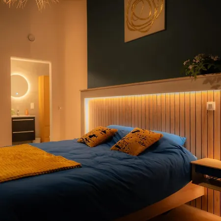 Capsule Penthouse Centre *