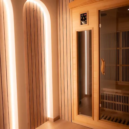 Capsule Penthouse Centre